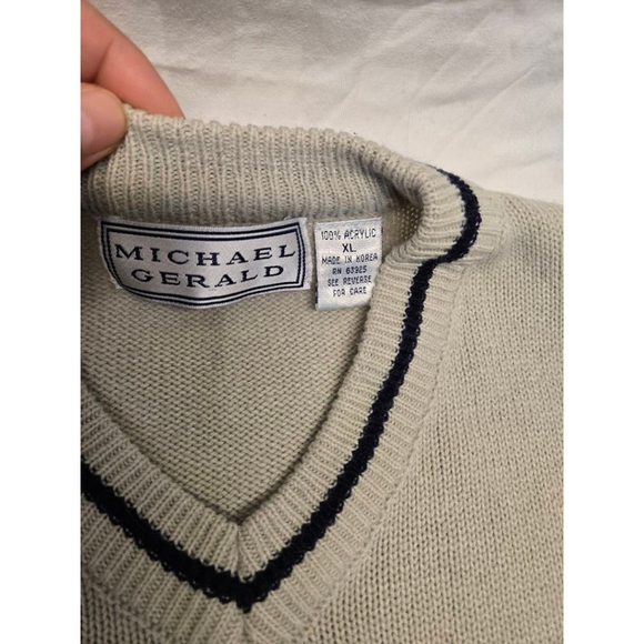 Men's MICHAEL GERALD V-Neck Sweater Vest XL Beige with stripes - Picture 3 of 4